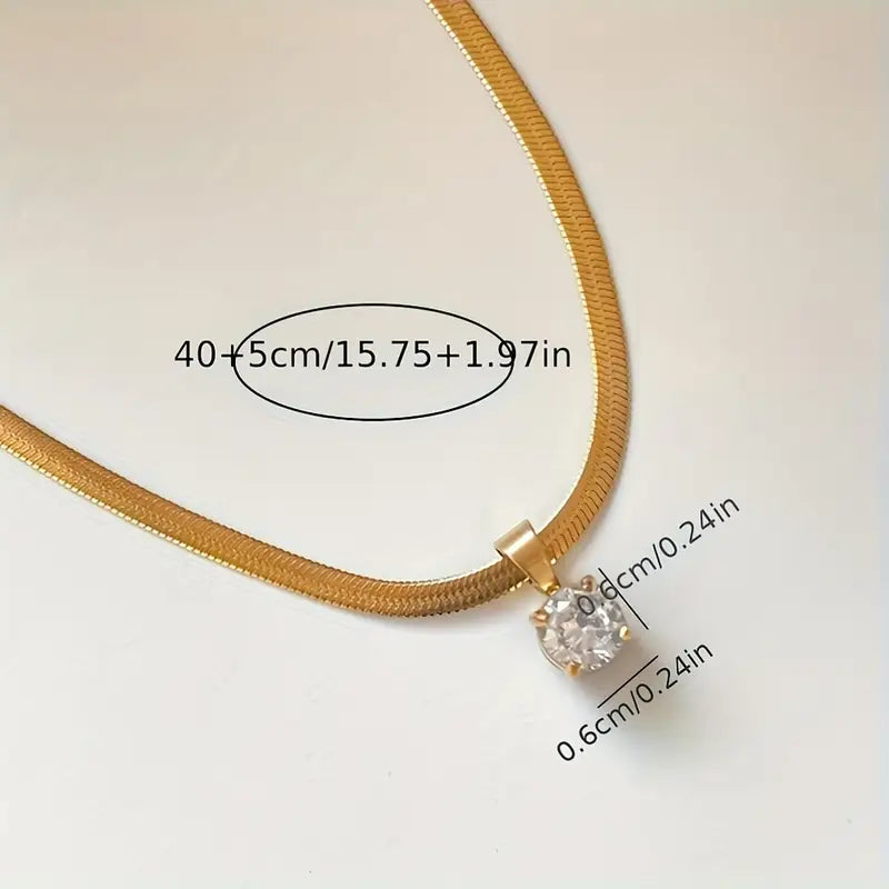 Elegant Gold Valentina Collar
