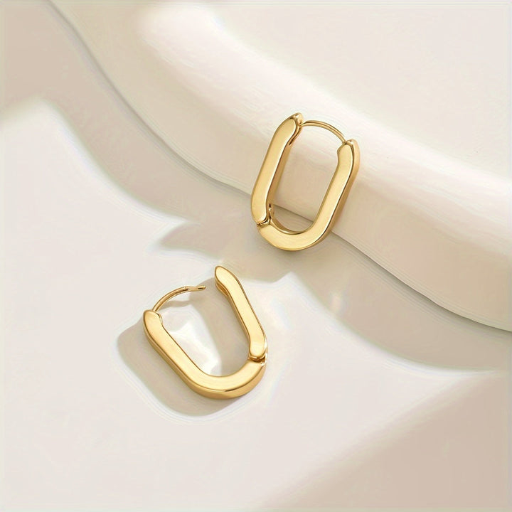 Chic Geometric Rings