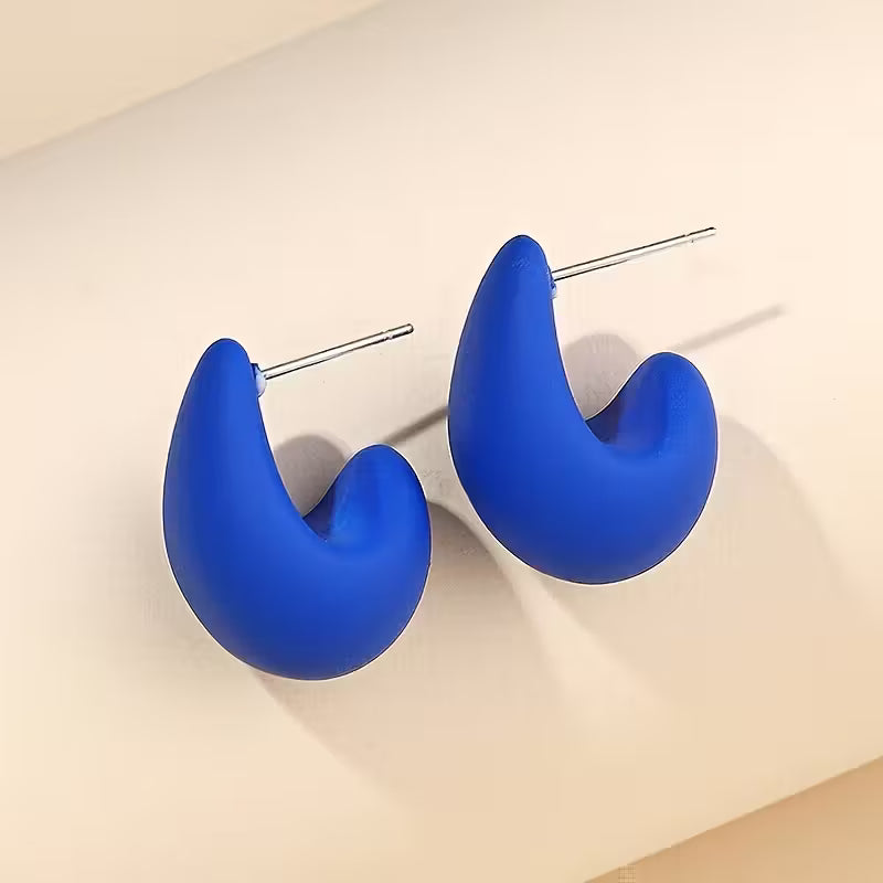 Sleek Minimalist C Earrings