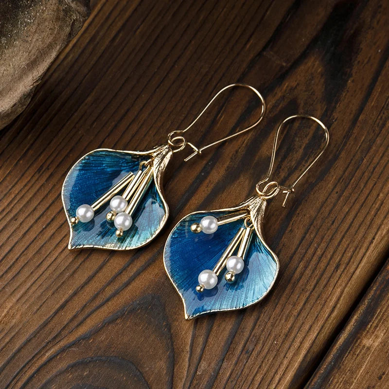 Vintage Pearl and Flower Earrings