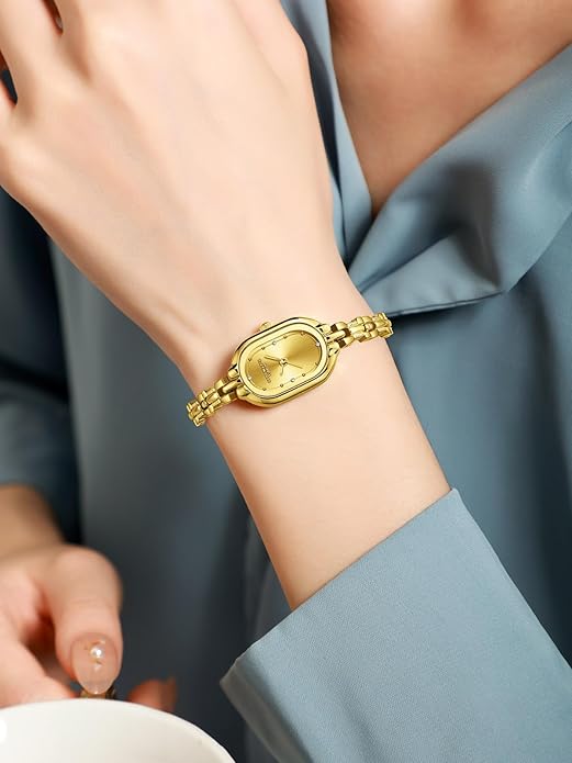 Celisse Gold Watch