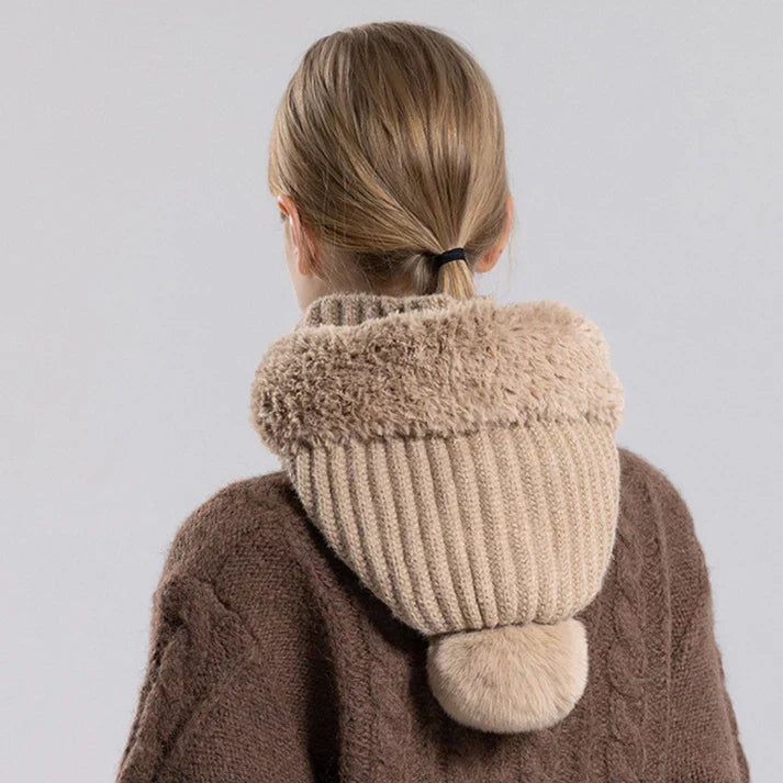 Amélie | Cozy Fluffy Hat with Pom-Pom