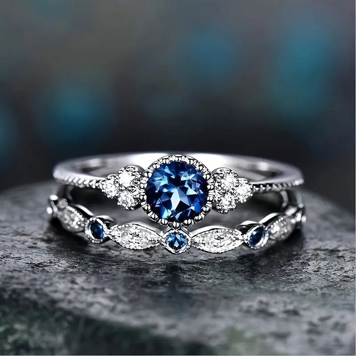 Queen's Gold Ring Set