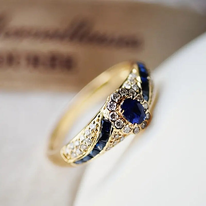 Avelisse Moraziel Gold Ring" can be rewritten as "Avelisse Moraziel Gold Ring - Elegant & Timeless.