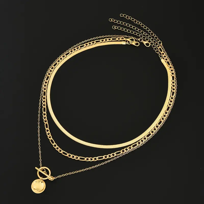 Savira Gold Textured Coin Necklace