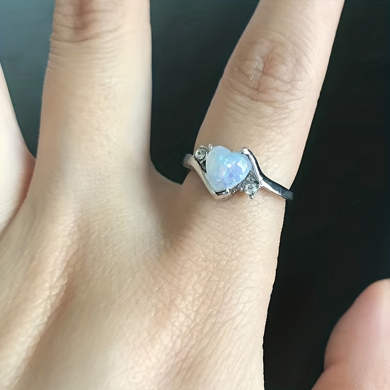 Moonstone Stela Ring