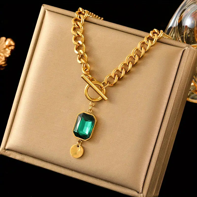 Emerald Stone Gold Necklace