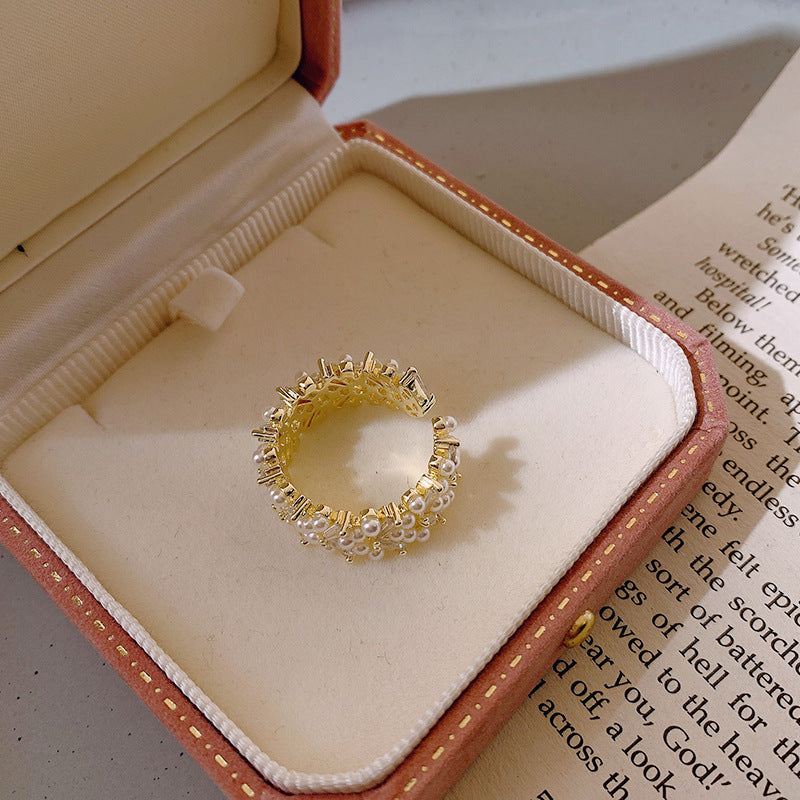 Gold Luxury Pearl Ring