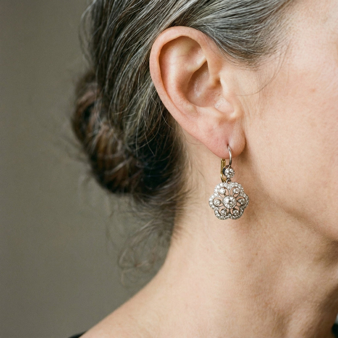 Vintage Crystal Mandala Earrings" can be rewritten as "Chic Vintage Crystal Mandala Earrings.