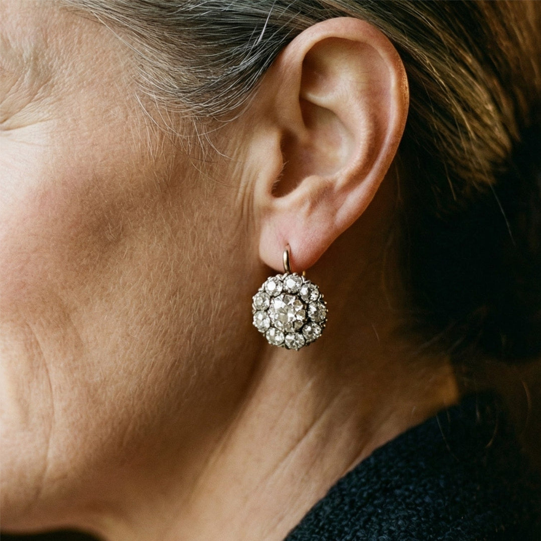 Classic Gold Vintage Earrings