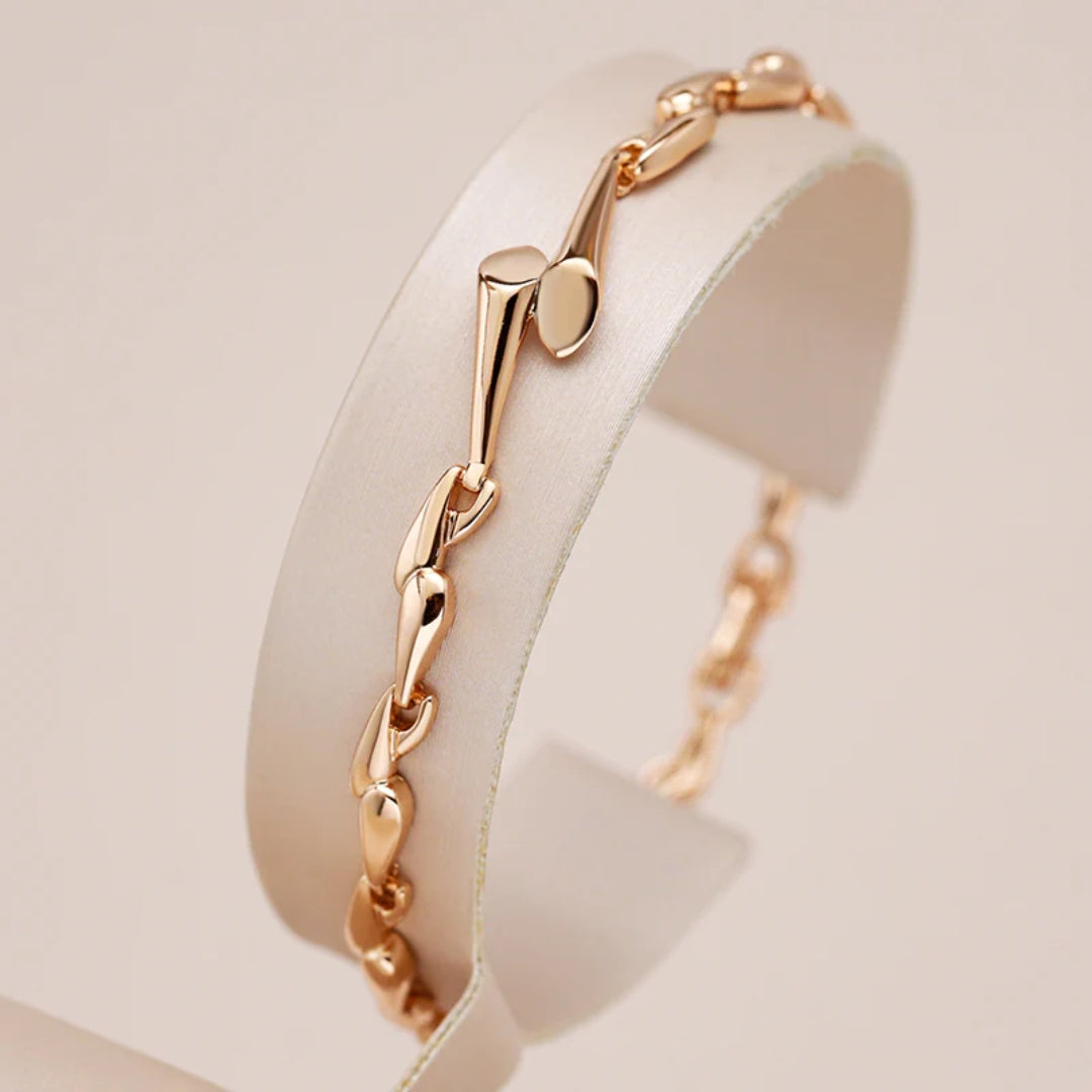 Chic Gold Bracelet