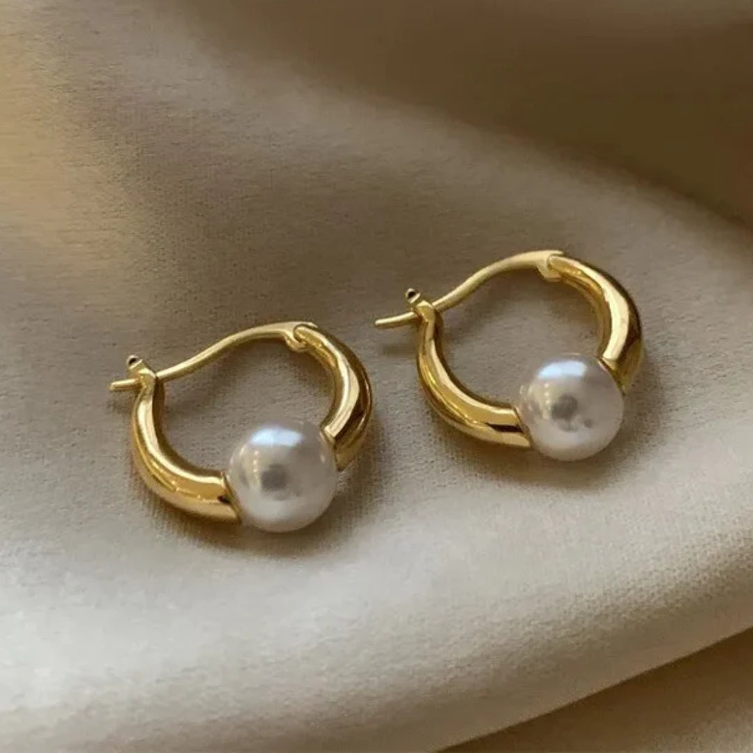 Chic Pearl Earrings