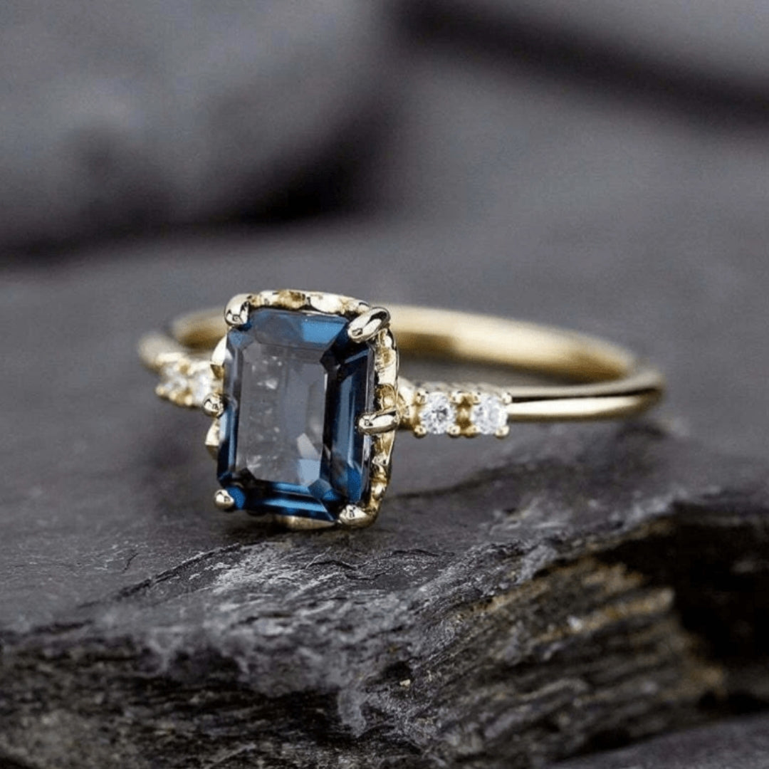 Sapphire Sparkle Vintage Ring