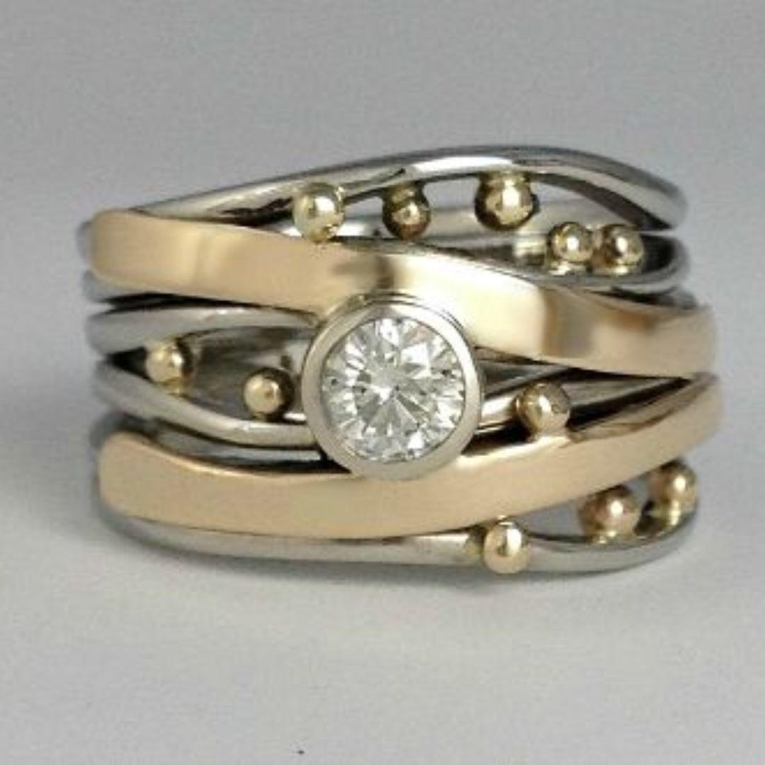 Vintage Gold Ring with Zirconia Inlays