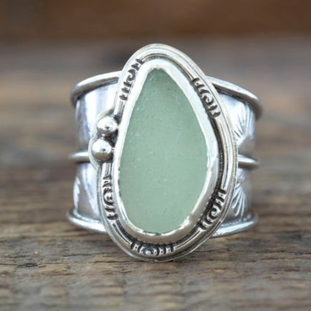 Vintage Green Moonstone Inlay Ring
