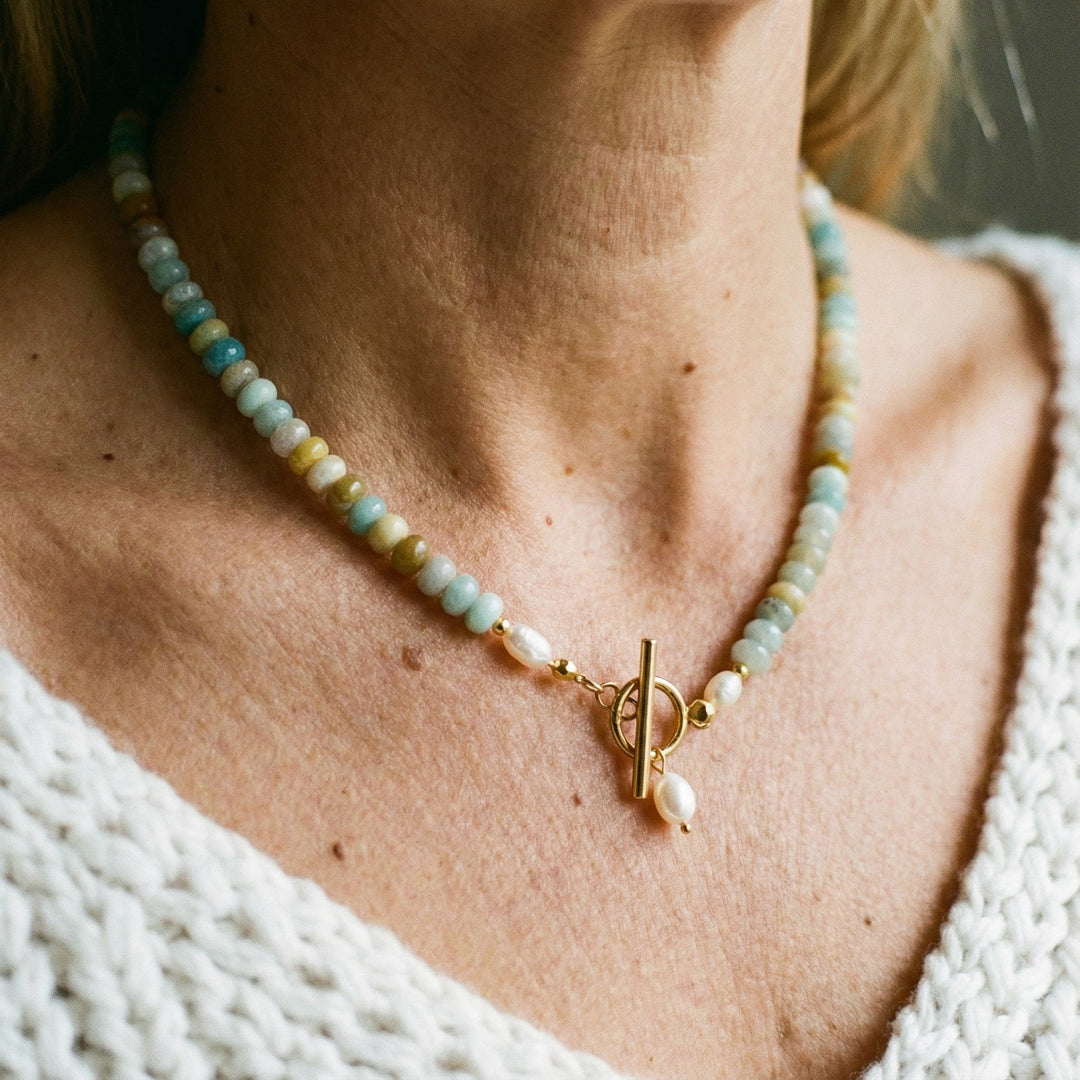 Vintage Gold Stone-Studded Collar