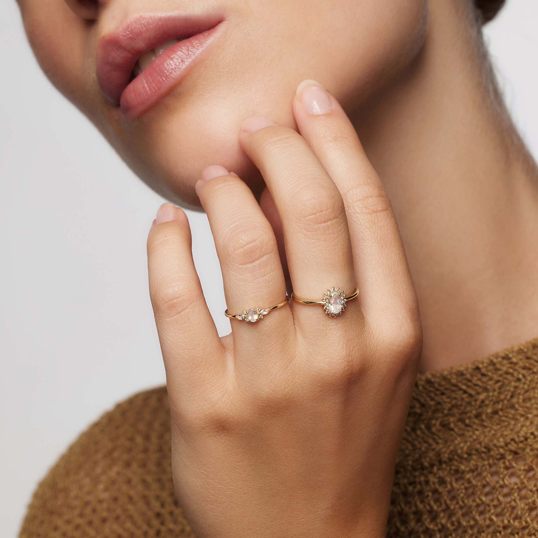 Musa Gold Moonstone Ring