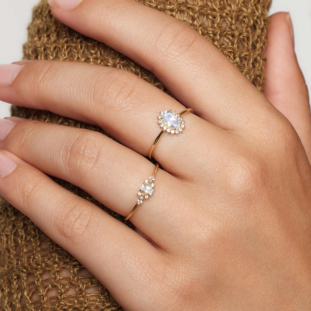 Musa Gold Moonstone Ring