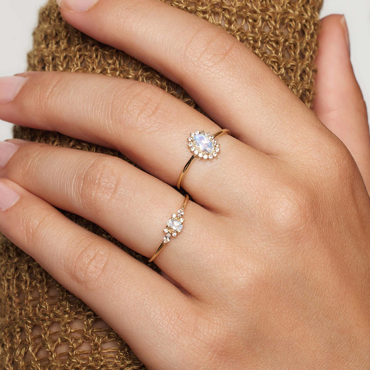 Musa Gold Moonstone Ring