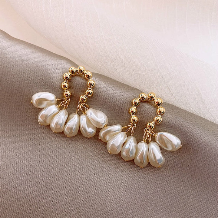 Elegant Baroque Pearl Earrings