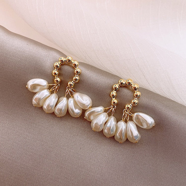 Elegant Baroque Pearl Earrings