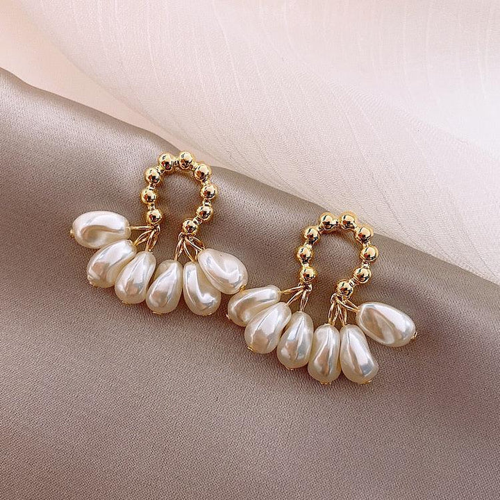 Elegant Baroque Pearl Earrings