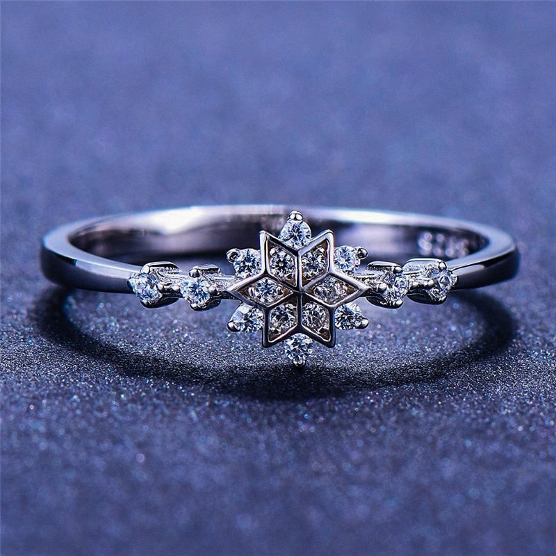 Silver Snowflake Ring