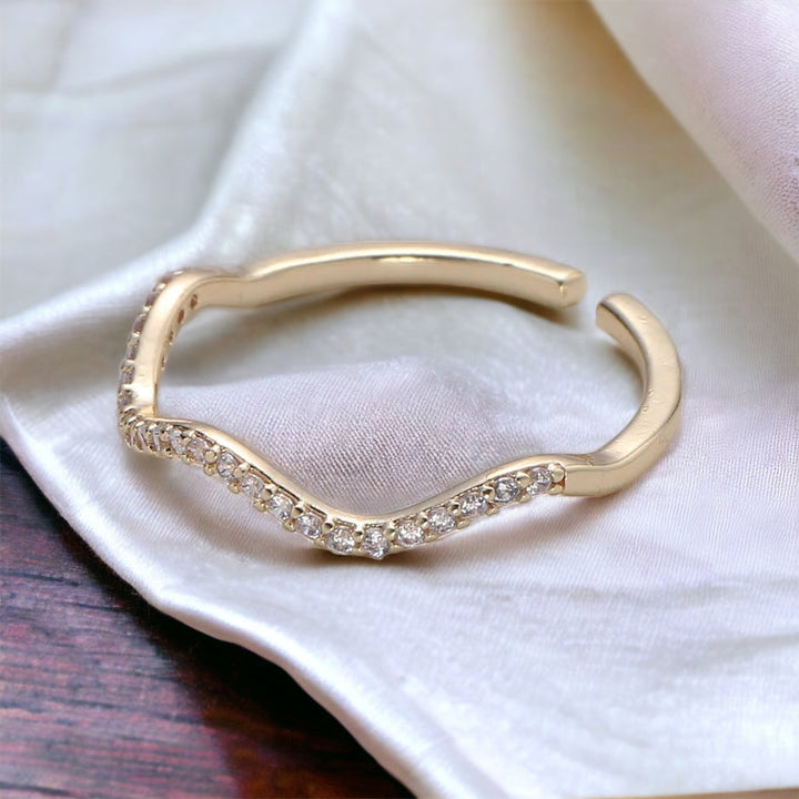 Adjustable Golden Wave Ring