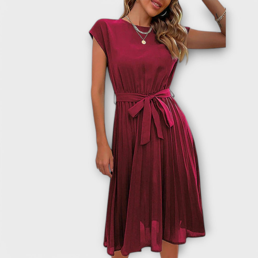 Claire - Short-Sleeved, Pleated, Casual Mini Dress