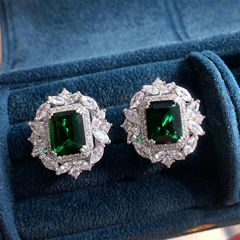 Stunning Emerald Earrings