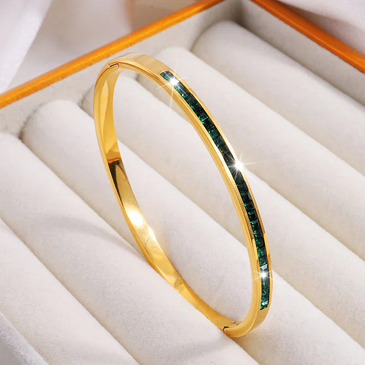 Sky Emerald Bracelet" can be rewritten as "Celestial Emerald Bracelet.