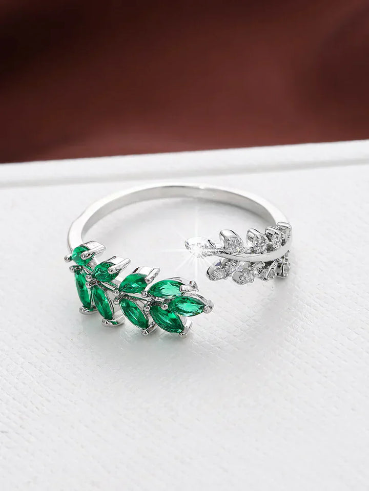 Vintage Green Leaf Ring