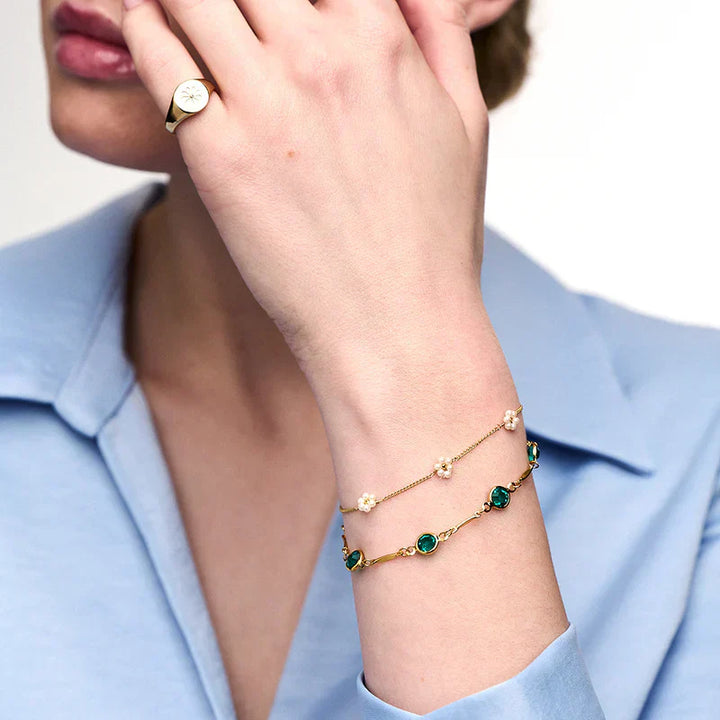 Stunning Gold Emerald Bracelet