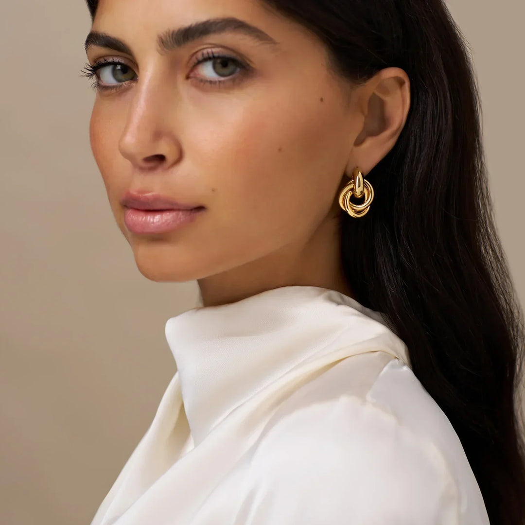 Gold Intertwined Earrings