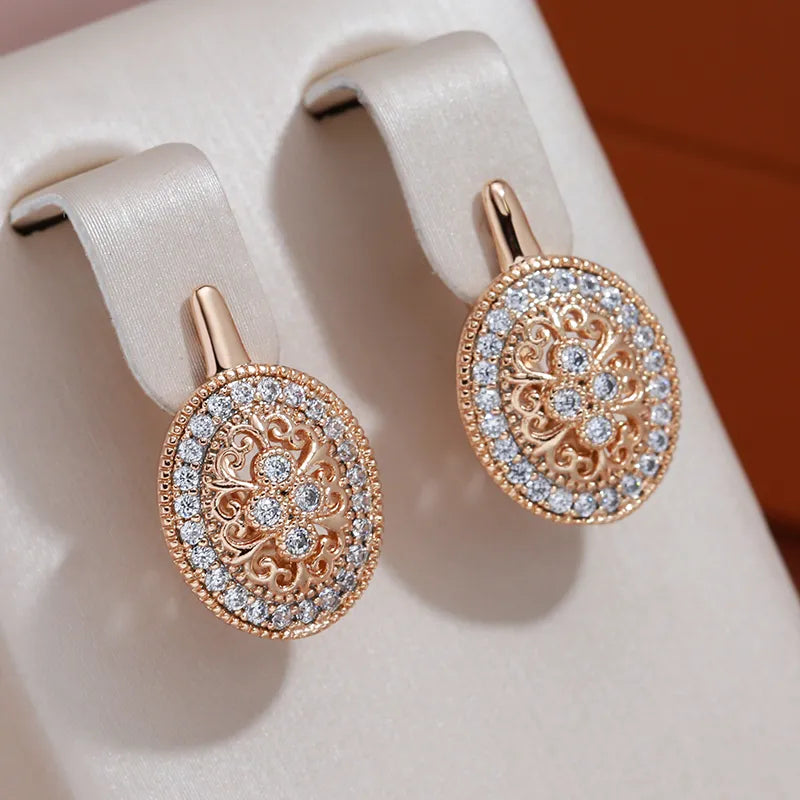 Elegant Round Sparkling Earrings