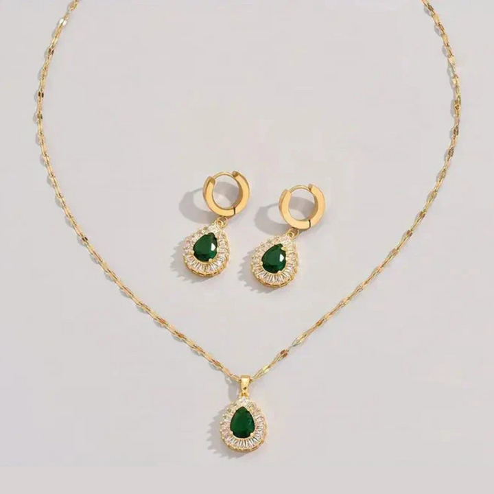 Emerald Majesty Jewelry Set