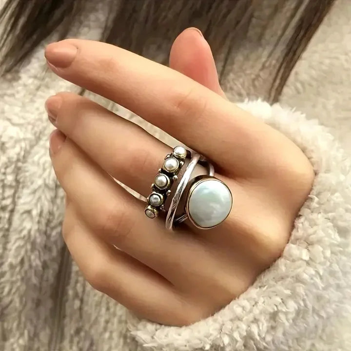 Classic Pearl Vintage Ring