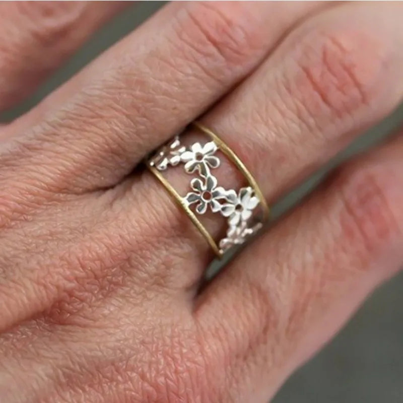 Gold Ring with Silver Leaf Accents