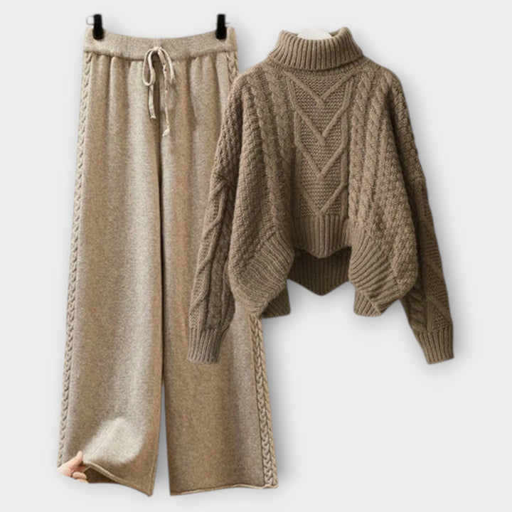 Olivia - Elegant Knitted Set