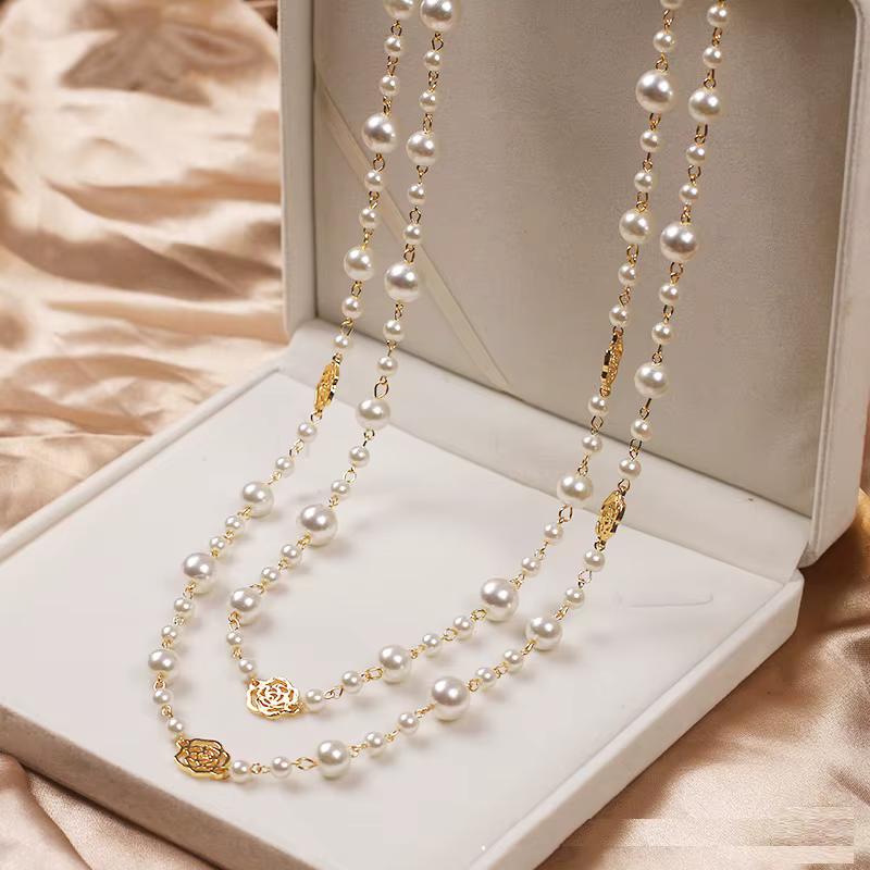 Elegant Pearl Gold Necklace