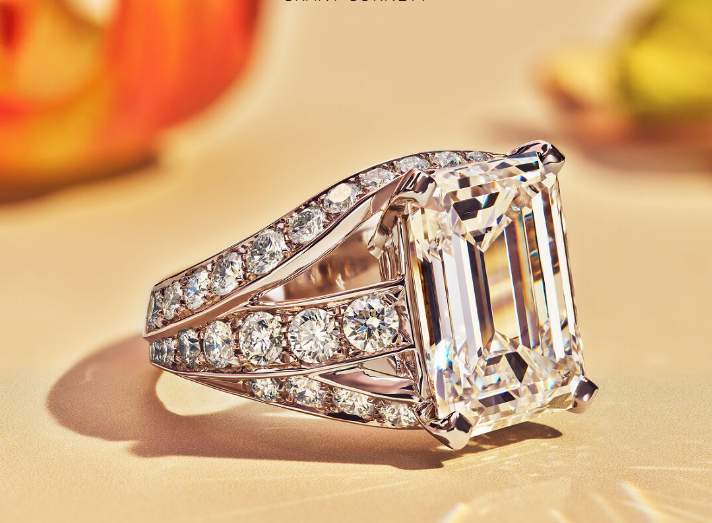 Diamond Square Alloy Ring