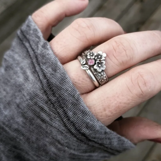 Floral Vintage Couple Rings