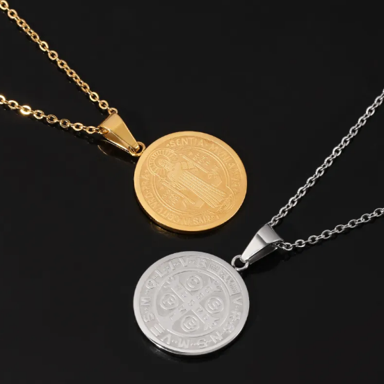 Round O-Pendant Necklace