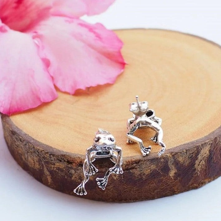 Chic Frog Earrings