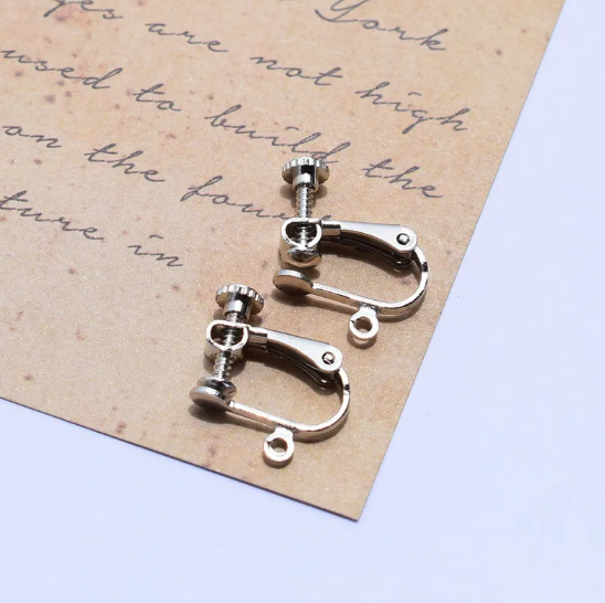 Copper-Plated Earring Hooks" can be rewritten as "Copper-Plated Earring Hooks - Stylish & Durable.