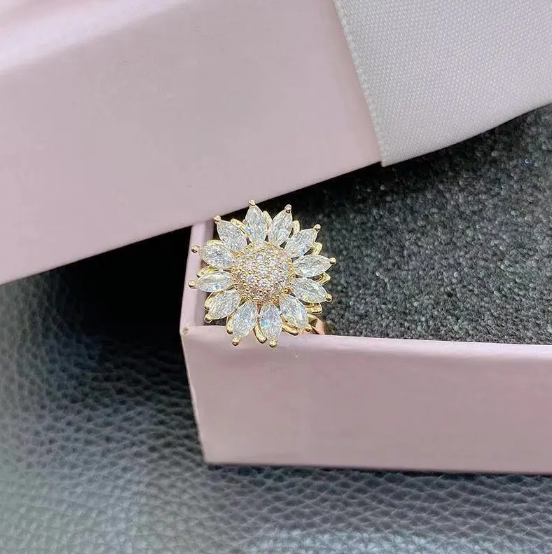 Sunflower Rotating Ring