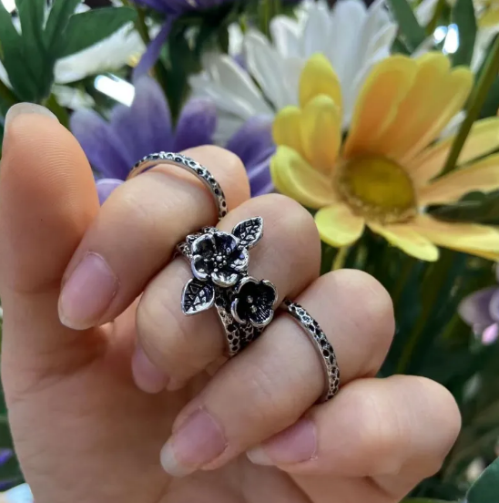 British-Inspired Ring Set