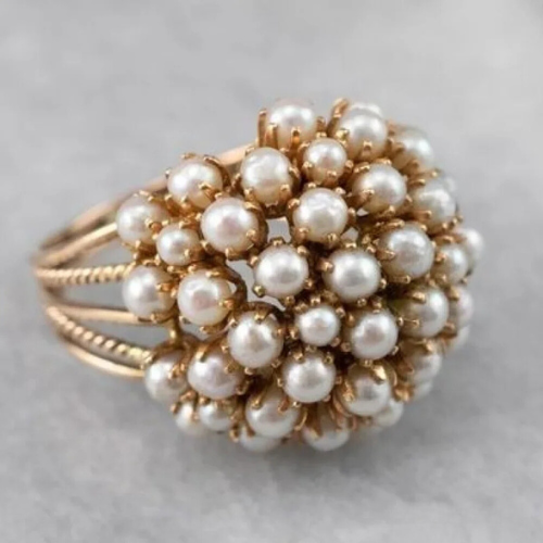 Pearl-Embedded Ring