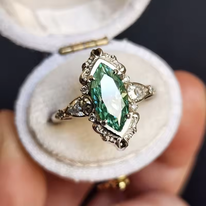 Elegant Marquise Emerald Ring