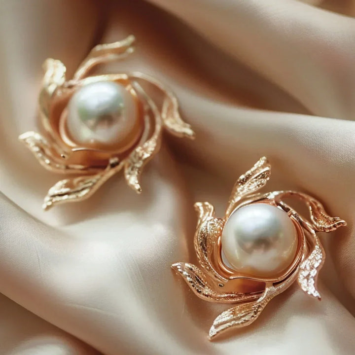 Twisted Pearl Earrings